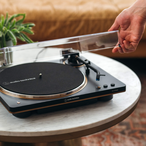 Audio Technica AT-LP70XBT / AT LP70XBT Audio Technica AT-LP70XBT / AT LP70XBT