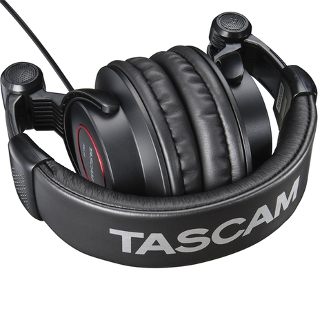 Tascam TH-11 Tascam TH-11