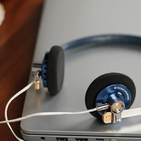 ROSESELSA Distant Mountain